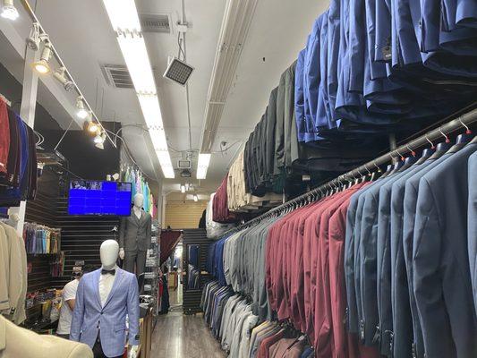 E & M Suit & Tuxedos