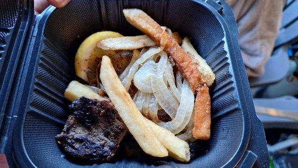 Tender Beef Liver with French fries