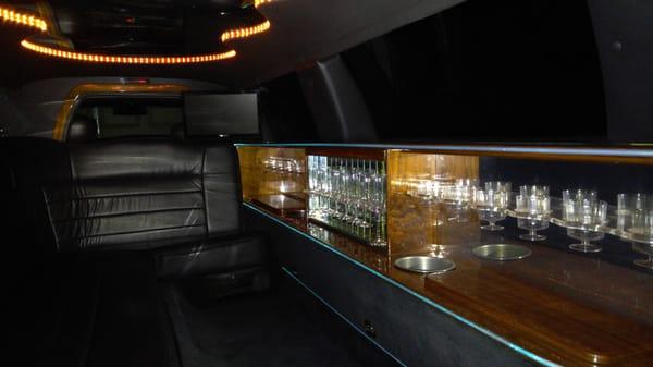 Esquire Limousine and Party Bus of Texas
