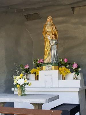 Historic St. Ann Shrine & Grotto