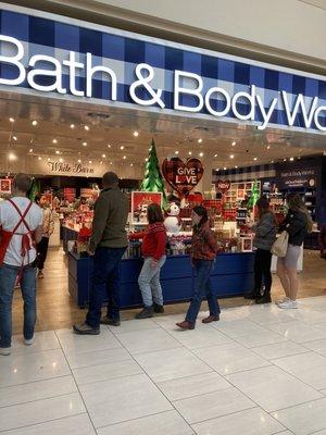 Bath & Body Works