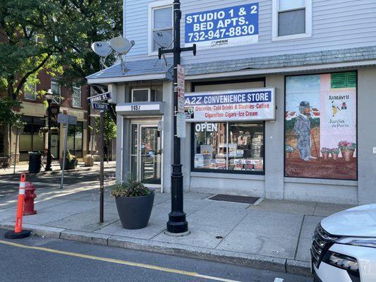 One of the two entrances to the A2Z convenience store from the Irving St.