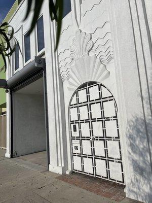 Front entrance to Gallery