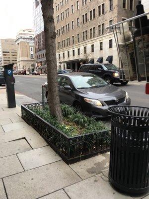 Victor drove me from 14th street and L NW to 13th and G so I could get my heel fixed while I waited and before my 10am meeting