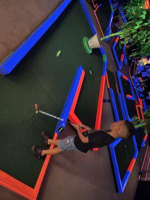 Glow Putt Mini Golf
