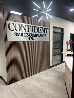 Confident Smiles and Implants - O'Fallon