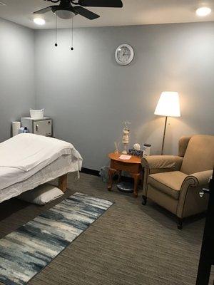 Refresh spa & Therapeutic massage