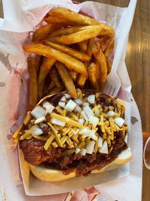 Chili dog