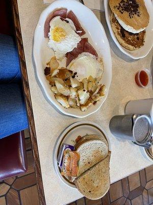 2 eggs with Taylor ham, home fries, and rye toast Chocolate chip pancakes (short stack, separate order)