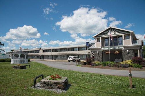 Sunset Motor Inn