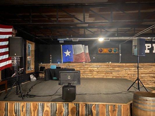 Little Twisted Karaoke and DJ