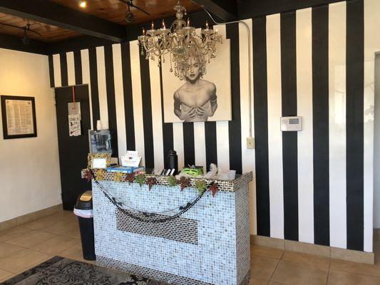 Studio 805 Salon & Barber Shop