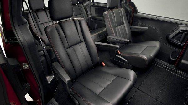 Interior minivan