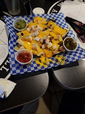 Nachos. Note el fako nacho cheese (not real cheese).