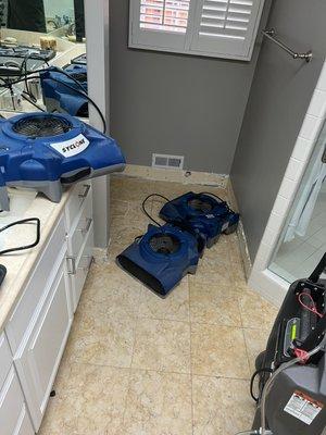 US Creative Builders