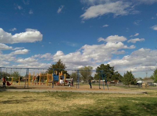 Lawndale School Park