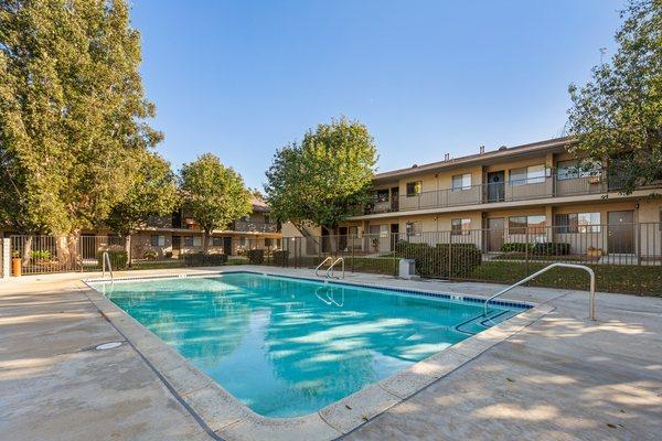 Aventine Court Apartment Homes