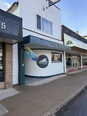 Superior Gales Wine & Spirits