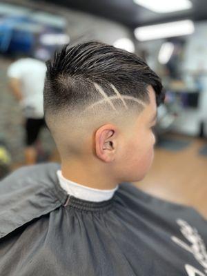 Medium-High Fade with Design