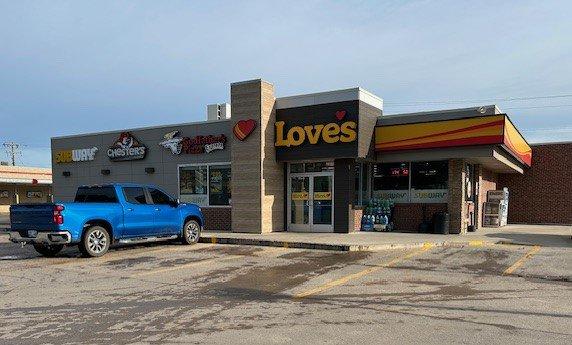 Love's Country Store