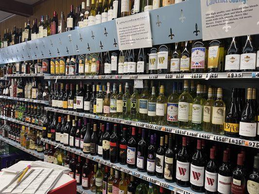 Cloverleaf Package Store