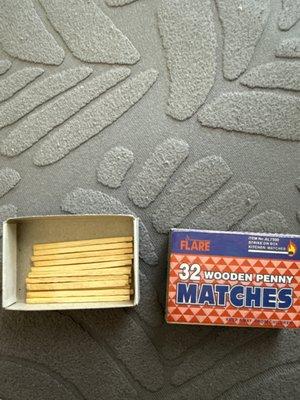 Here are number of Empty match sticks in match box that are distributed by alliance imports . Such a poor quality