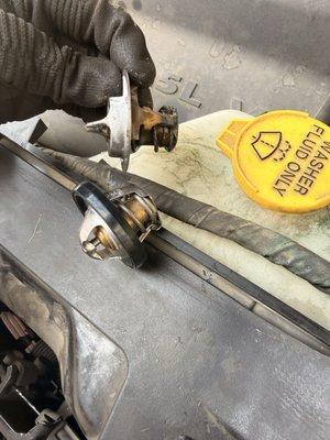 Good and bad thermostat