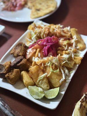 La Salvadorenita Pupuseria