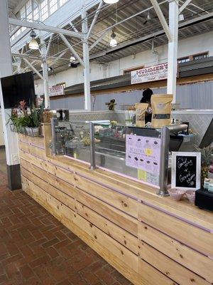 HoneyBush Raw Smoothie Bar at Broad Street Market Harrisburg Pa