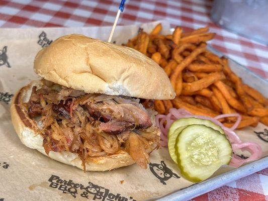 Parker John's BBQ & Pizza