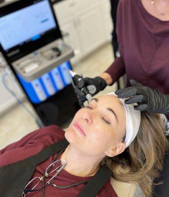 Hydrafacial Deluxe