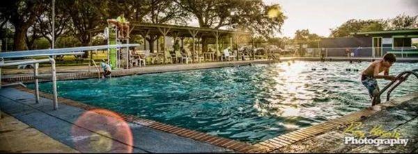Live Oak Club pool