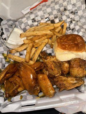 Wings Comb w fries & roll . Flavors honey gold and lemon pepper wet .