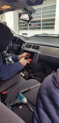 Gotta go with #Pioneer, my favorite sound shop, Discount Auto Sound at 5410 Georgia Avenue NW DC..