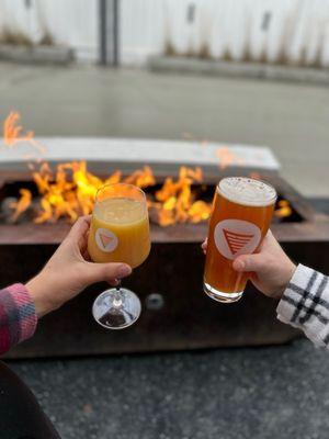 Lemon sour and an ipa.