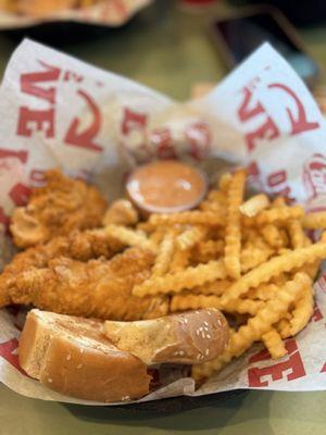 Raising Cane's Chicken Fingers