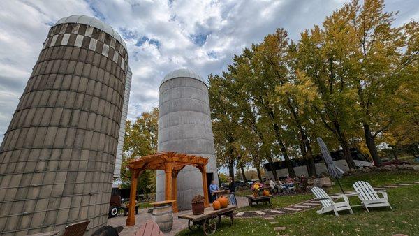 Two Silo Winery and Vineyard