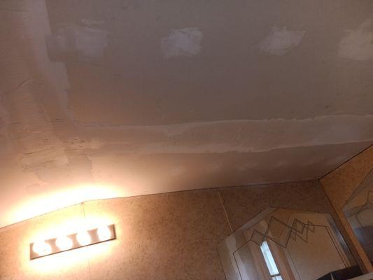 New sheet rock hung in master bedroom and guest bedroom