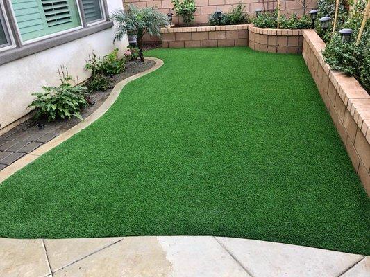 Artificial turf