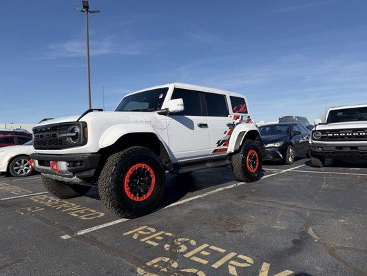 Bronco Raptor