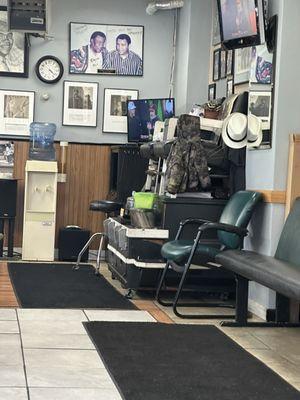 Hillside Barbers