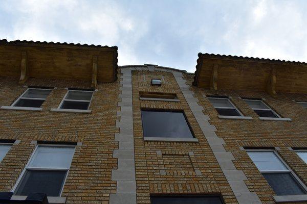 The Vogue Apartments