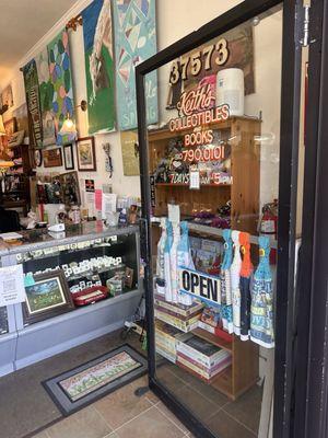 Keiths Collectibles and Books