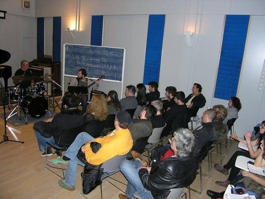 Bass,Piano & Guitar Lessons