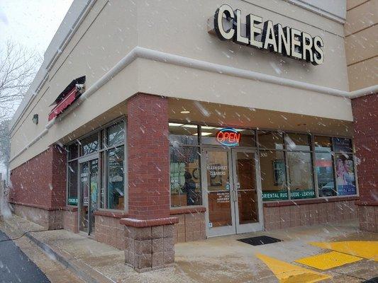 Kleen Sweet Cleaners