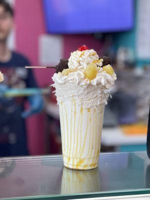 Pina colada monster shake