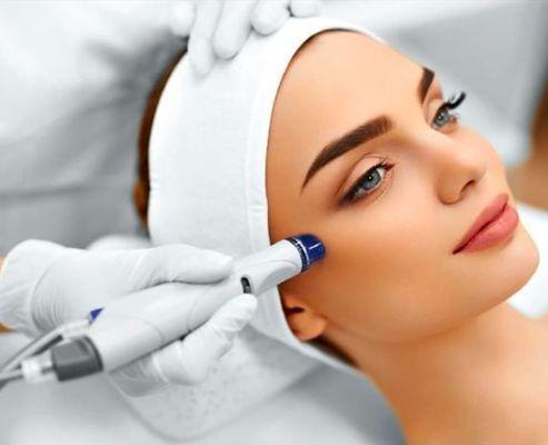 Cosmetologist Hanna Sushchenko