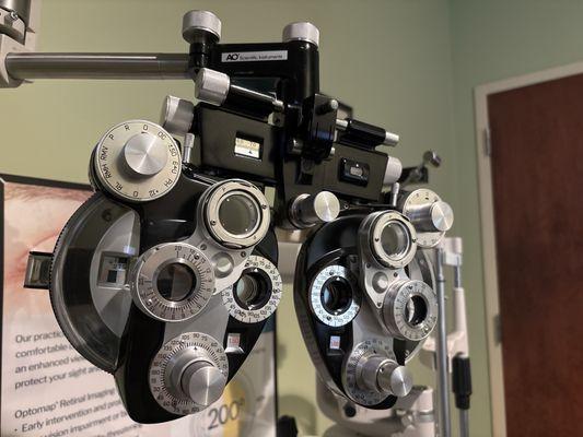 Is it better like this, or this? This one, or this one?