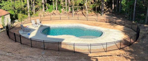 Hilltop Pools And Spas