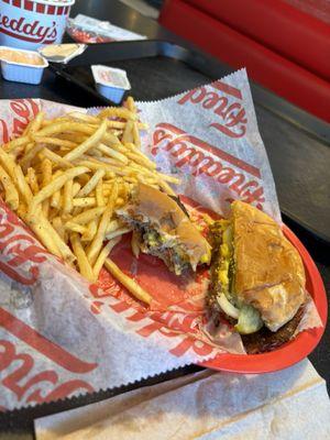 Freddy's Frozen Custard & Steakburgers